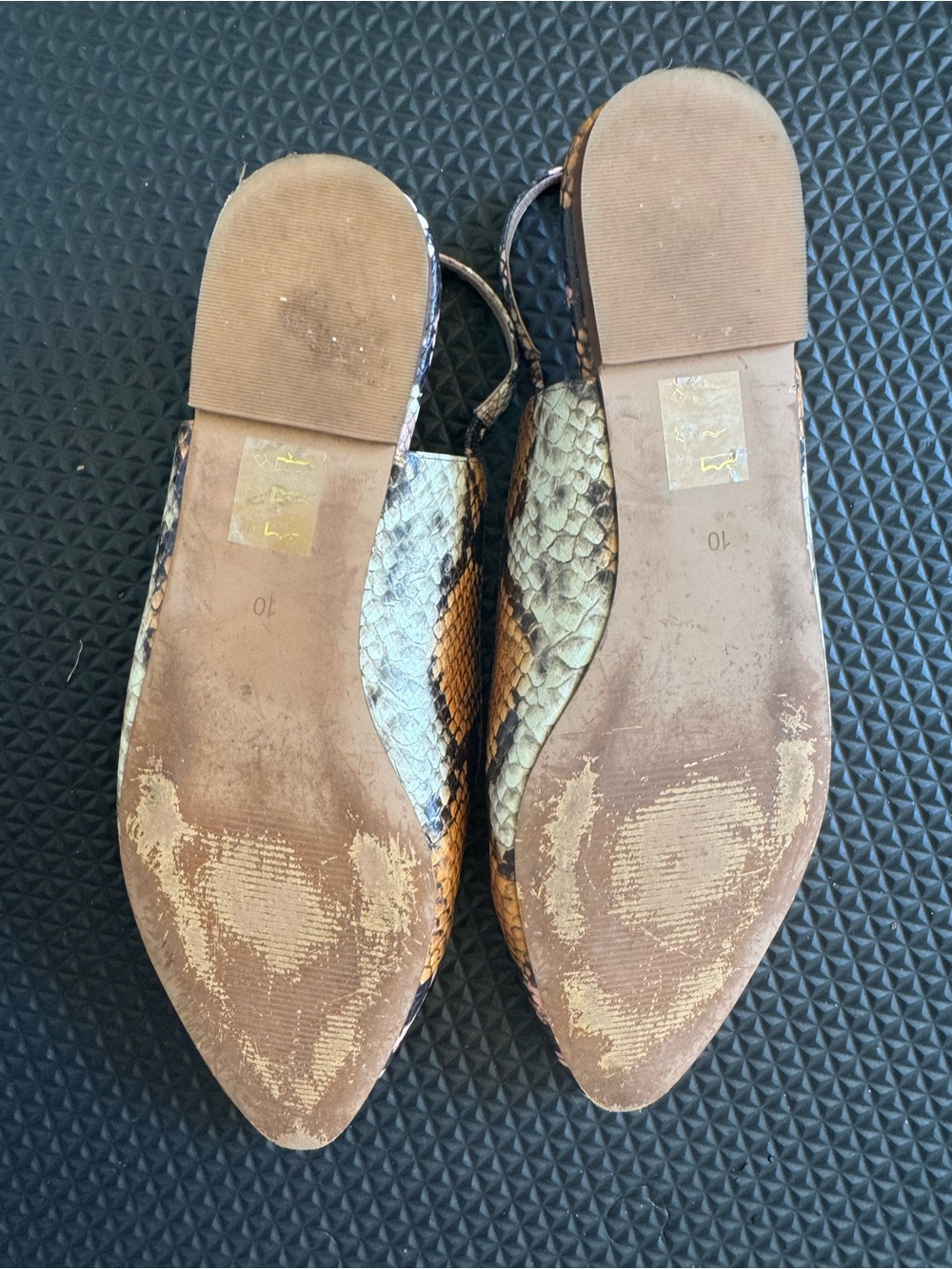 Madewell Women's Snake-Print Slingback Flats in Black and Tan - Picture 3 of 3